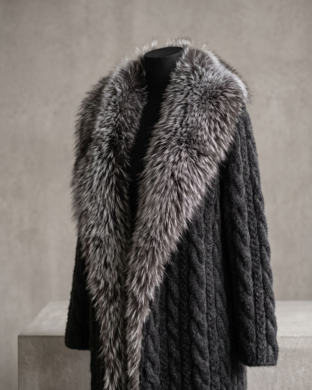 Women's Cable Knit Fur-Trimmed Long Coat (Black) LH7119