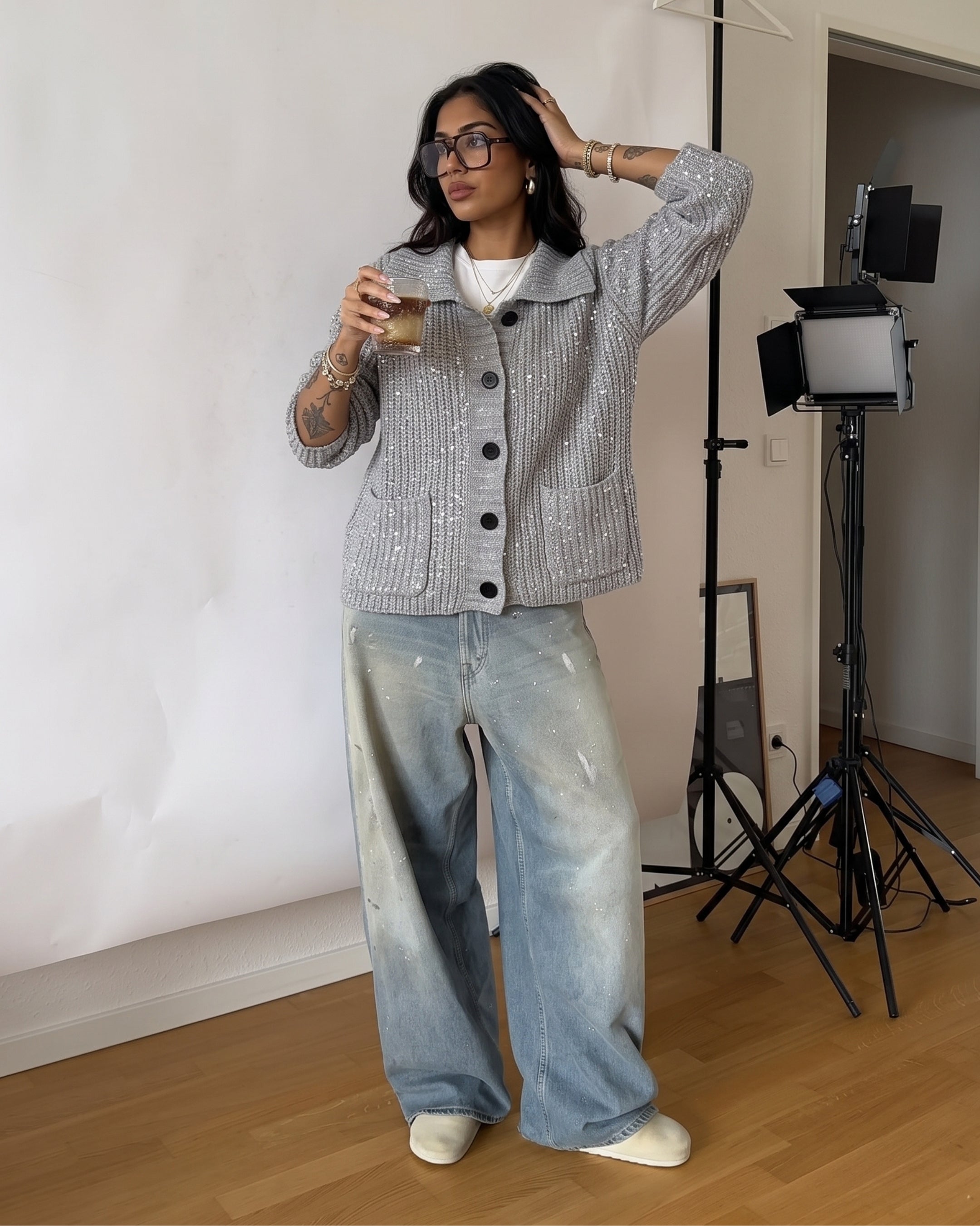 Women's Sequin Ribbed Collared Cardigan (Gray) LB5700