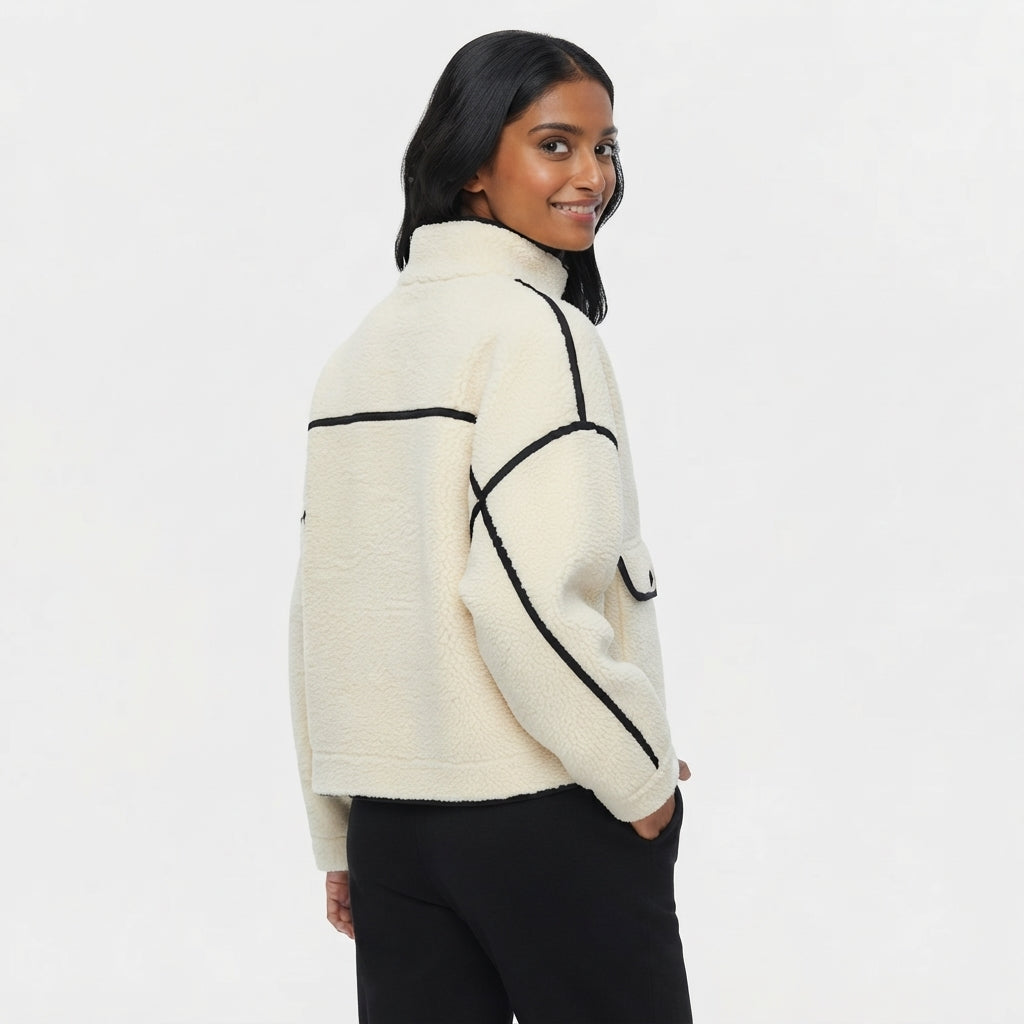 Minimalist Pocket Layer (188)