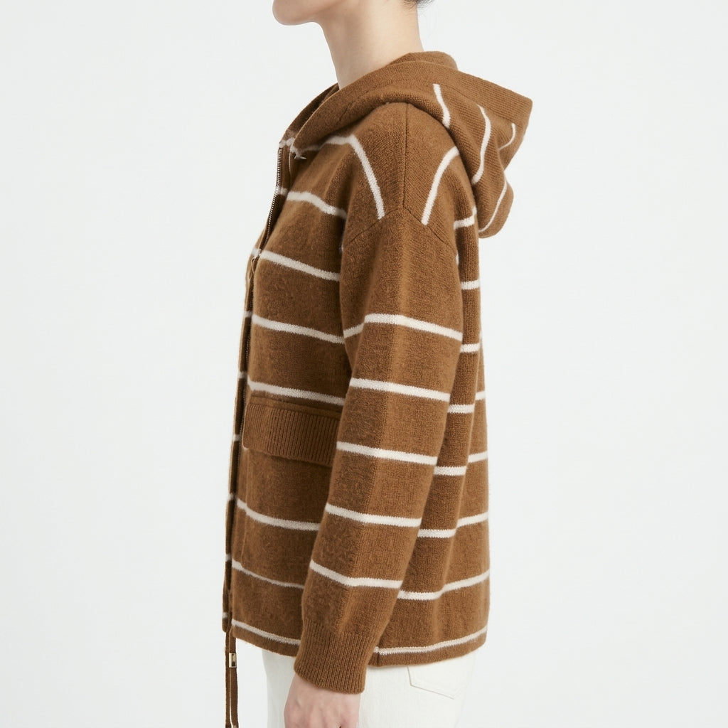 Linear Buttoned Layer (VG-2077)