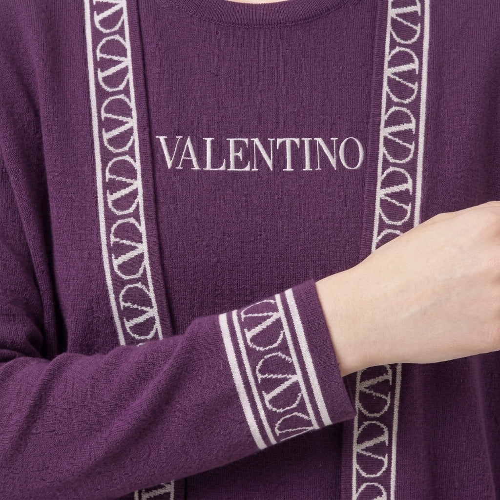 Emblem Knit Silhouette (VG-2270)