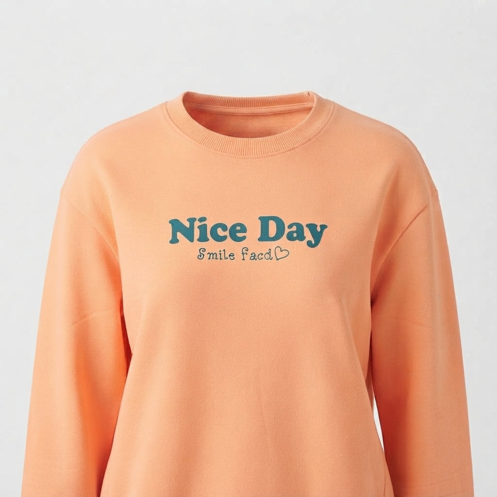 "Nice Day" Lettering Crewneck (593101)
