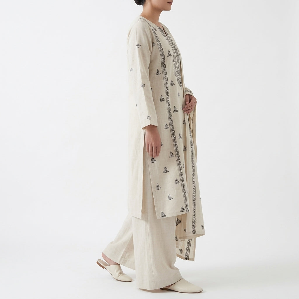 Subtle Embroidered Silhouette (BM-38)