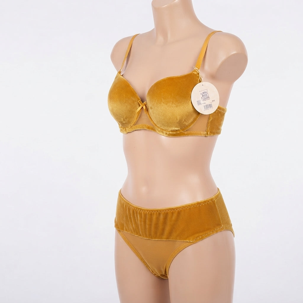 Saffron Contour Ensemble (A-24067)