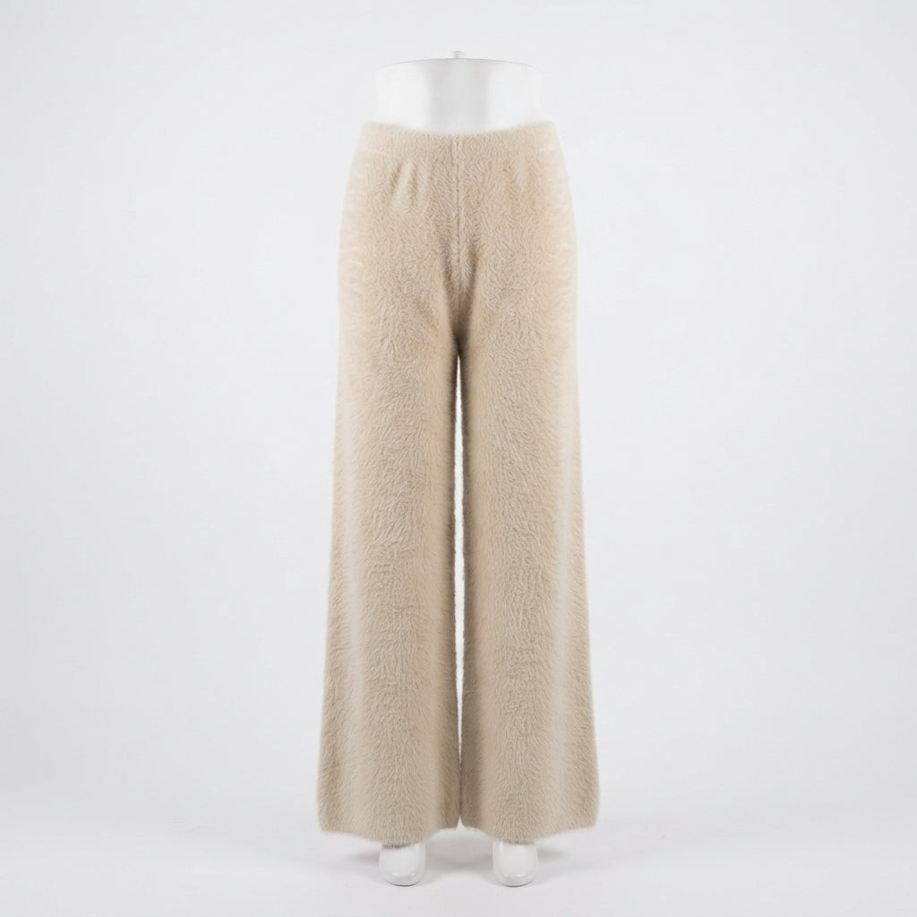 Fluffy Knit Sweater and Trousers Set (690658)