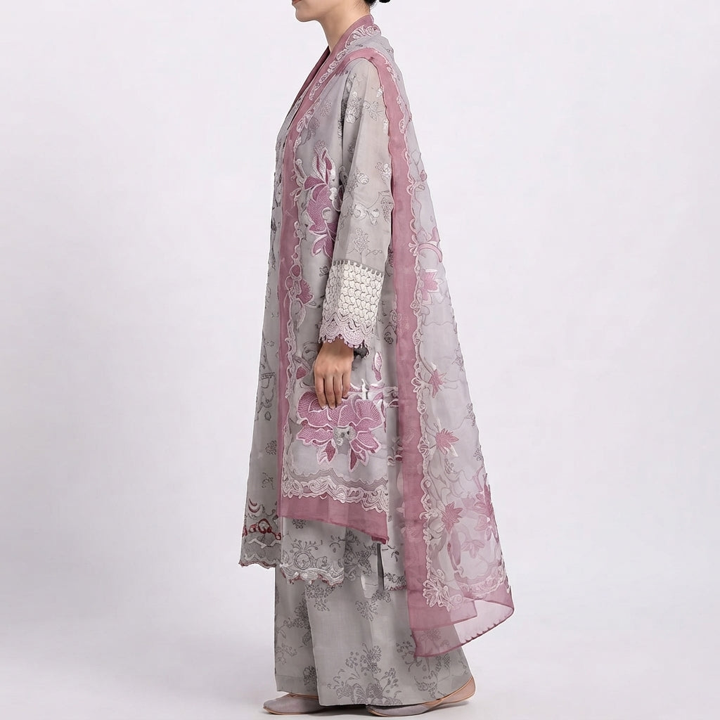 Celestial Scalloped Ensemble (ZN-10)
