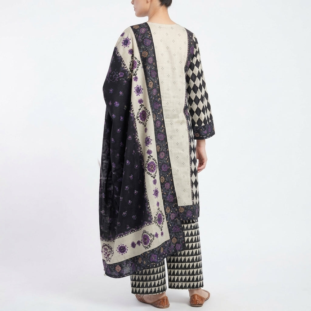 Abstract Motif Suit (ZA34P)
