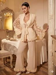 Elegant Floral Lace Sleepwear Outfit (MK10)