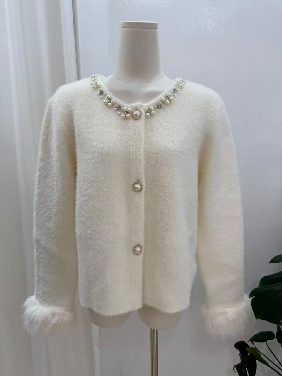 Women's Pearl Button Plush Knit Cardigan ( White) V260510